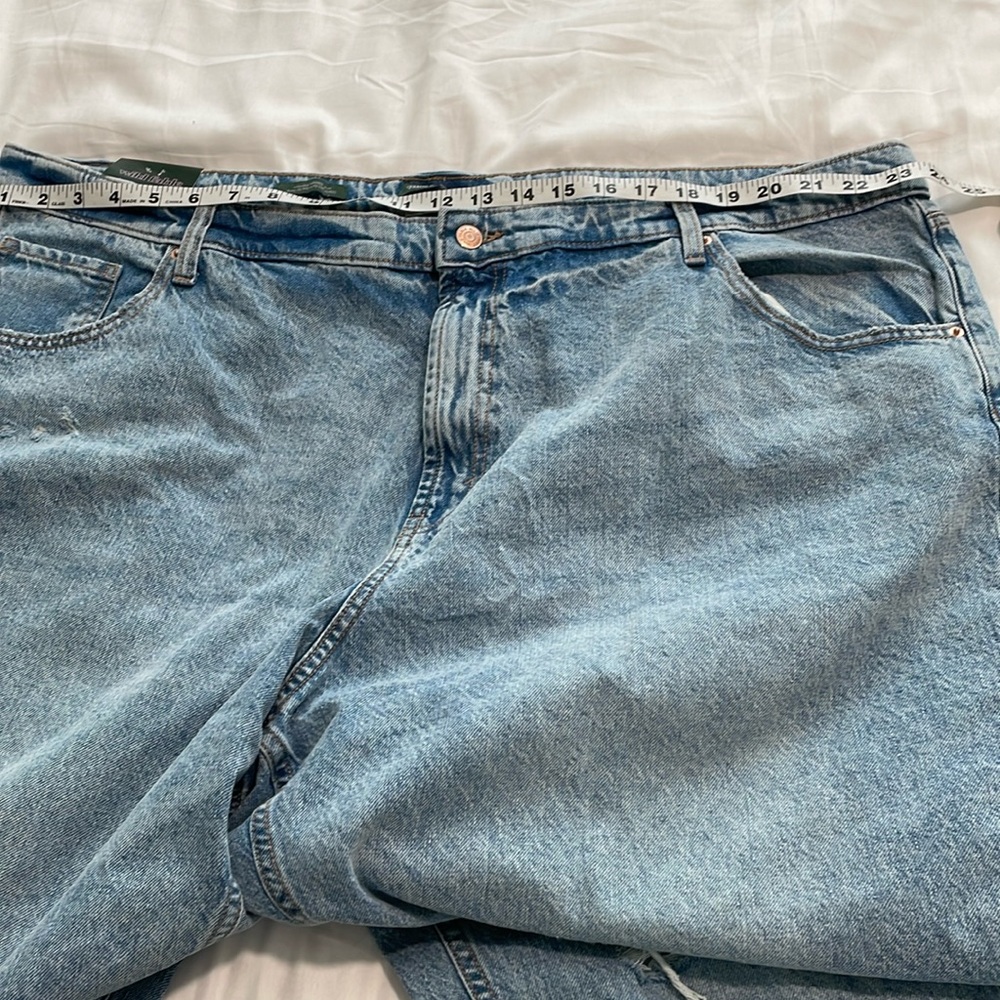 Wild Fable High Rise Tapered Jeans 24 Light Wash Jeans - Picture 5 of 10